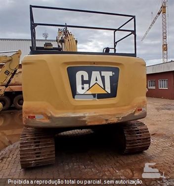 Escavadeira Caterpillar 320
