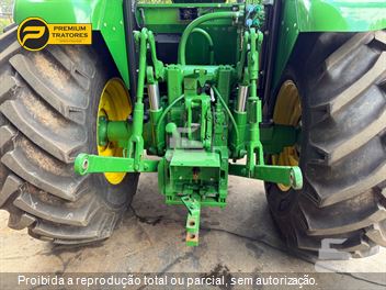 Trator Agrícola John Deere 6125J