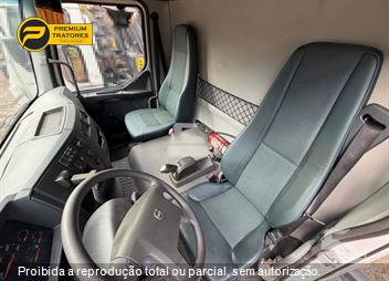 Caminhão Volvo VMX 360 Max 6x4 2p (diesel)