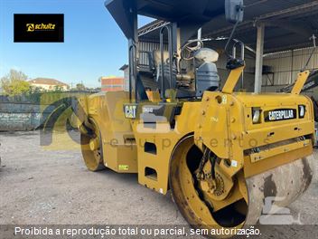 Rolo Compactador Caterpillar CB-434D