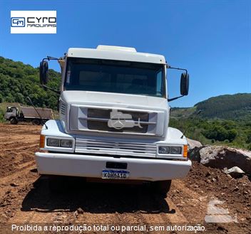 Caminhão Mercedes-Benz L-1630 3-Eixos 2p (diesel)
