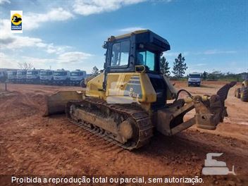 Trator de Esteira Komatsu D51-EX