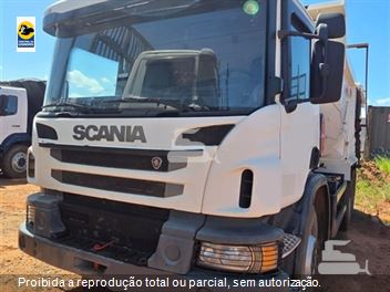 Caminhão Scania P-360 B 6x4 2p (Diesel) (E5)