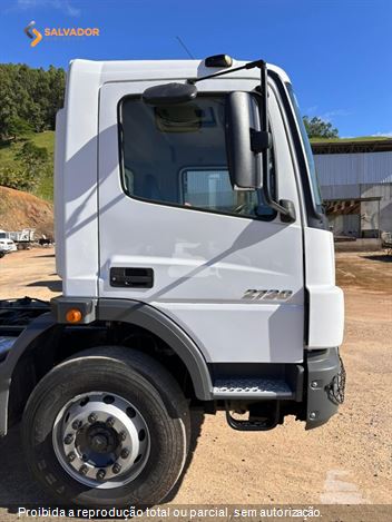 Caminhão Mercedes-Benz Atego 2730K 6x4 2p (Diesel)(E5)