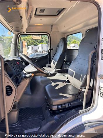 Caminhão Mercedes-Benz Atego 2730K 6x4 2p (Diesel)(E5)