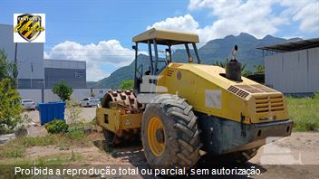 Rolo Compactador Bomag BW 212 D-40