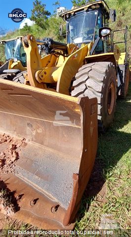 Pá Carregadeira Caterpillar 966L