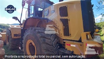 Pá Carregadeira Caterpillar 966L