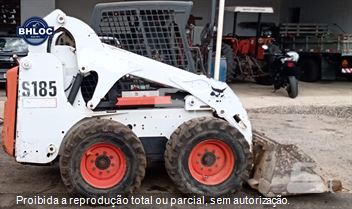 Mini-Carregadeira Bobcat S185