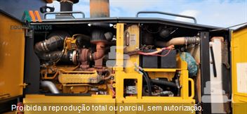 Motoniveladora John Deere 670G