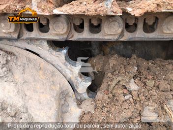 Trator de Esteira Caterpillar D4E