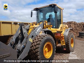Pá Carregadeira Volvo L60F