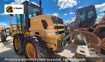 Motoniveladora New Holland RG170B