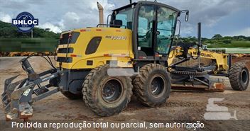 Motoniveladora New Holland RG170B