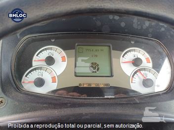 Motoniveladora New Holland RG170B