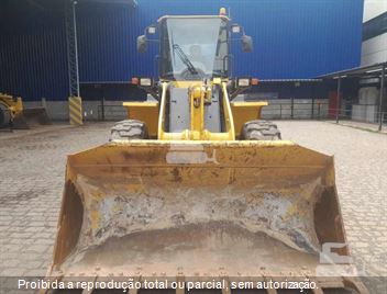 Pá Carregadeira Komatsu WA200