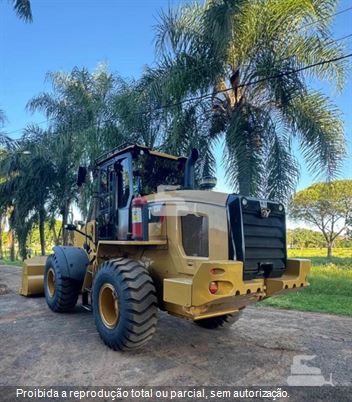 Pá Carregadeira Caterpillar 938K