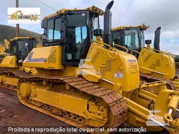 Trator de Esteira Komatsu D61-EX