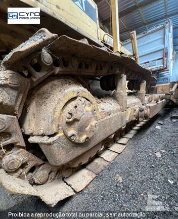 Trator de Esteira Caterpillar D6D