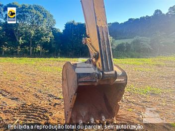 Escavadeira SDLG LG6225E