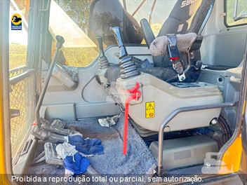 Escavadeira SDLG LG6225E