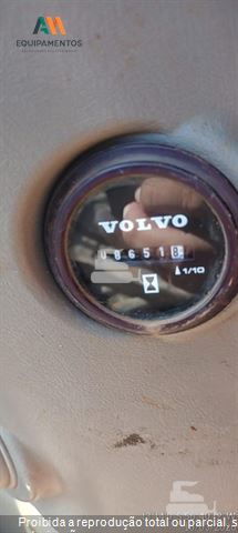 Escavadeira Volvo EC220DL