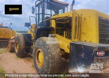 Pá Carregadeira SEM 669B