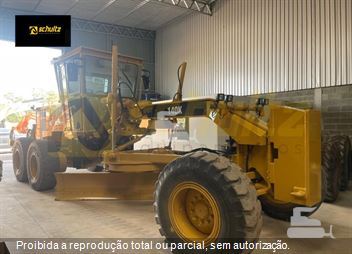 Motoniveladora Caterpillar 140K