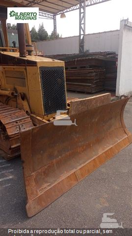 Trator de Esteira Caterpillar D4C