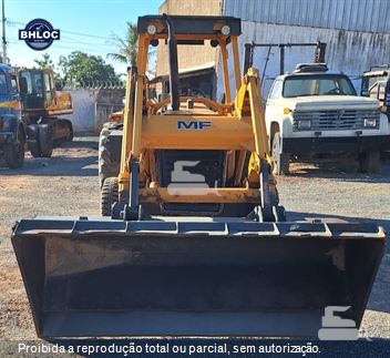 Retro Escavadeira Massey Ferguson MF86