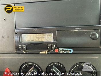 Caminhão Volkswagen 31-330 E Constellation 6x4 2p (Diesel)(E5)