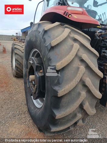 Trator Agrícola Case PUMA 230