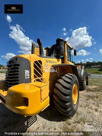 Pá Carregadeira Volvo L120 F