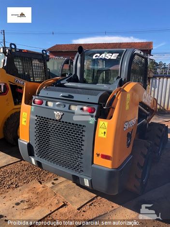 Mini-Carregadeira Case SV185