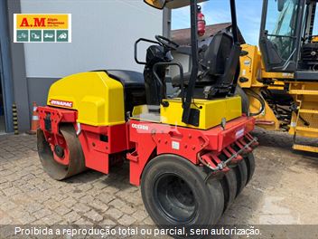 Rolo Compactador Dynapac CC1300