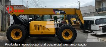 Manipulador Telescópico Caterpillar TL642C