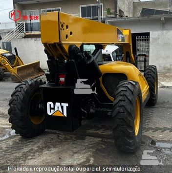 Manipulador Telescópico Caterpillar TL642C