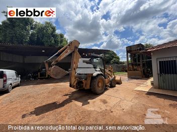 Retro Escavadeira Case 580M