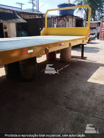 Prancha Nego NC011