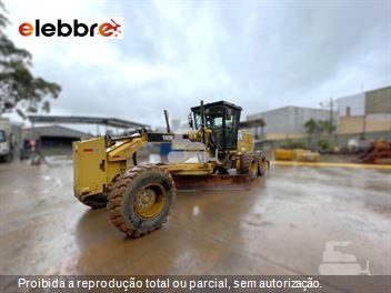 Motoniveladora Caterpillar 140K