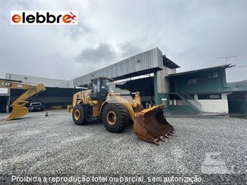 Pá Carregadeira Caterpillar 966L