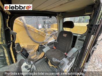 Escavadeira Caterpillar 336