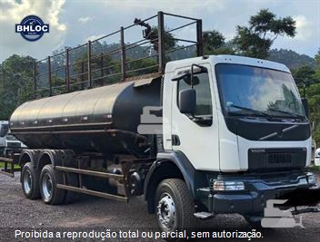 Caminhão Volvo VM 330 6x4 2p (Diesel) (E5)
