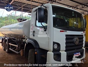 Caminhão Volkswagen 26-260 E Constellation 6x4 3-Eixos 2p (Diesel)
