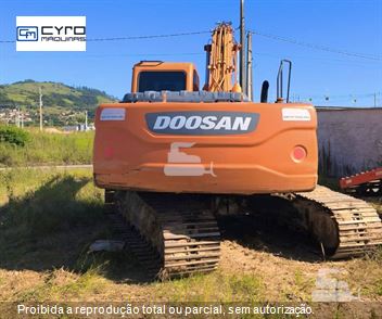 Escavadeira Doosan DX225LC