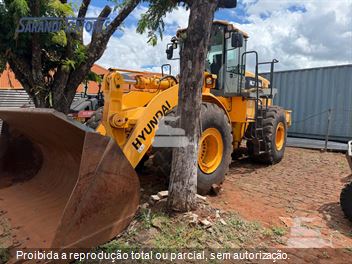 Pá Carregadeira Hyundai HL770-7A