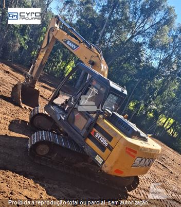 Escavadeira Sany SY135C