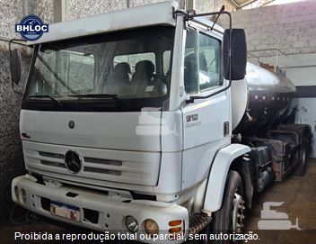 Caminhão Mercedes-Benz 1718 2p (diesel)