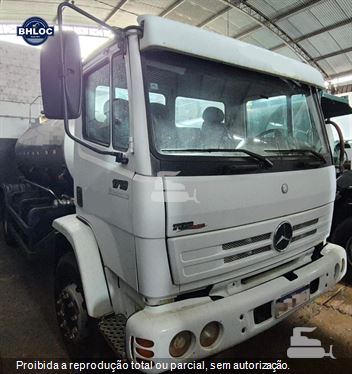 Caminhão Mercedes-Benz 1718 2p (diesel)