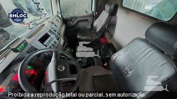 Caminhão Volkswagen 31-280 E Constellation 6x4 2p (Diesel)(E5)